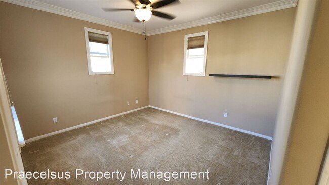 Building Photo - 1 br, 1 bath House - 1033 White Alder