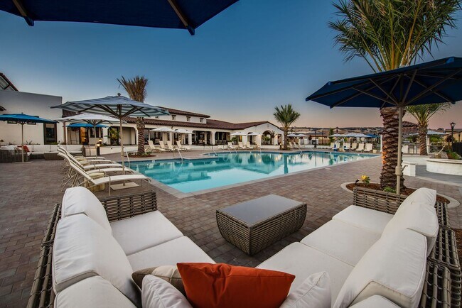 Building Photo - Brand New 55+ Gated SOLAR Home in El Dorad...