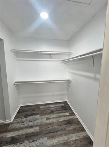 Building Photo - 1611 Brentwood Dr