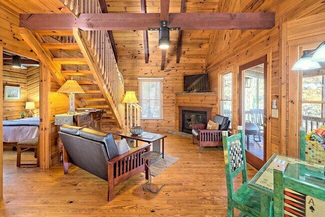 Building Photo - 266 Peaceful Waters Cir
