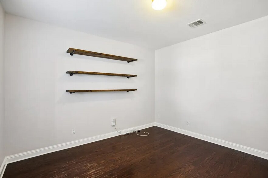 Building Photo - 19717 Shinning Isle Run