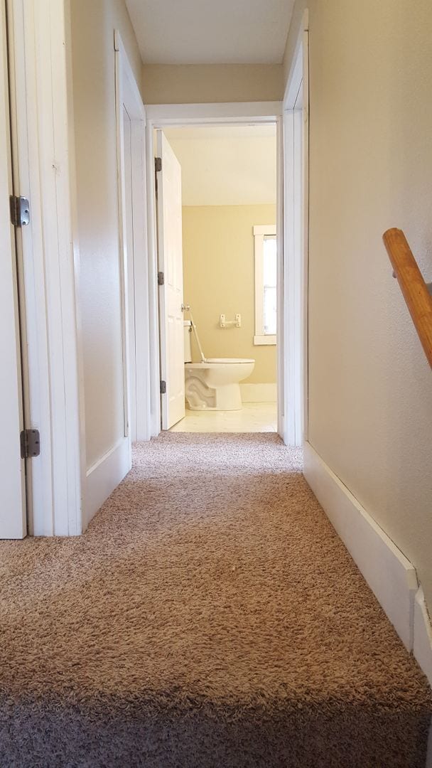 Building Photo - Great home, lots of space, fully updated, ...