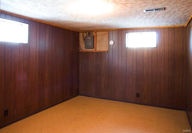 Building Photo - 1212 Cheverly Ct