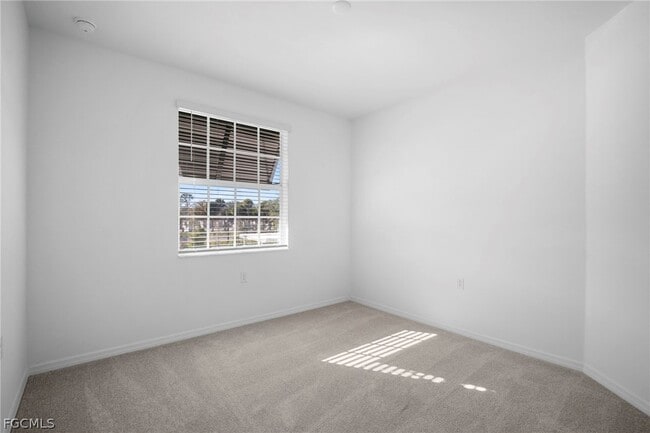 Building Photo - 18421 Copperhead Dr