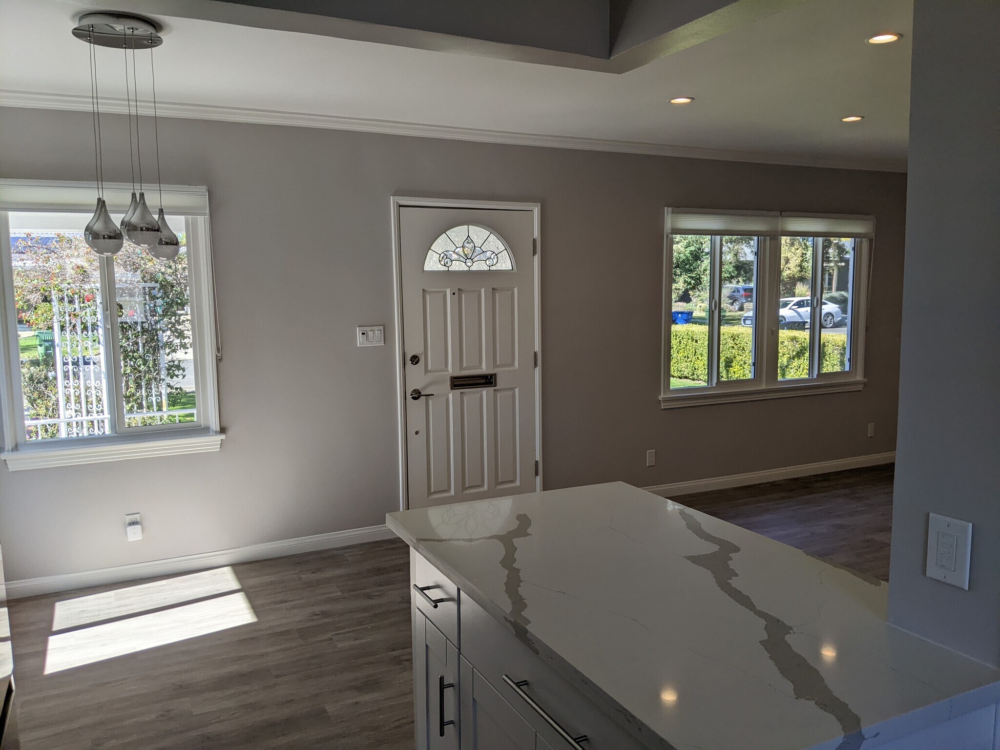 Building Photo - 5636 Cedros Ave