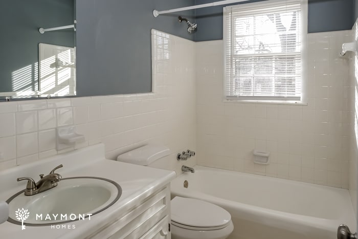 Building Photo - 3107 Lewisburg Dr NW