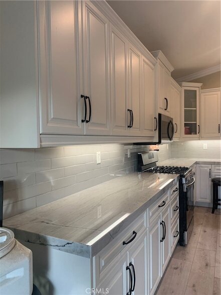 Building Photo - 26559 Chamomile St