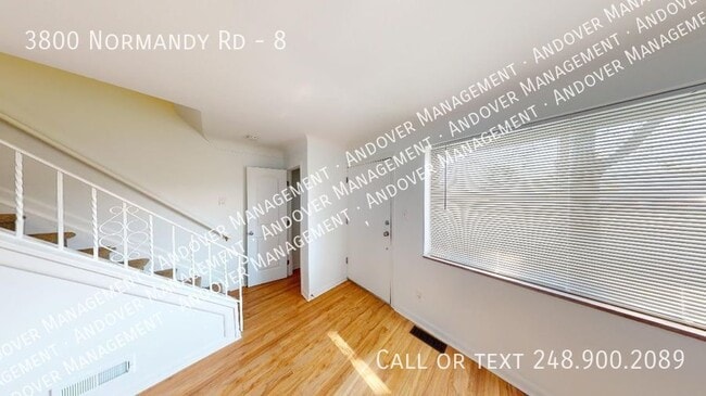 Building Photo - 3800 Normandy Rd