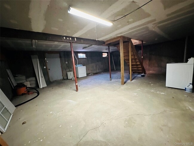 Building Photo - 176 Jackson Ave