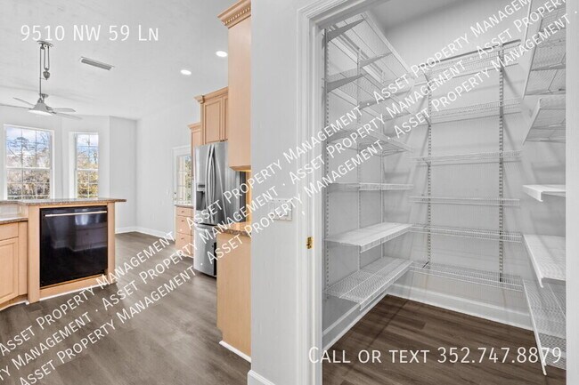 Building Photo - 9510 NW 59 Ln