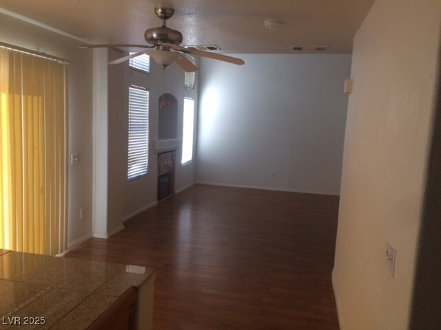 Building Photo - 7920 Hornbeam Ct