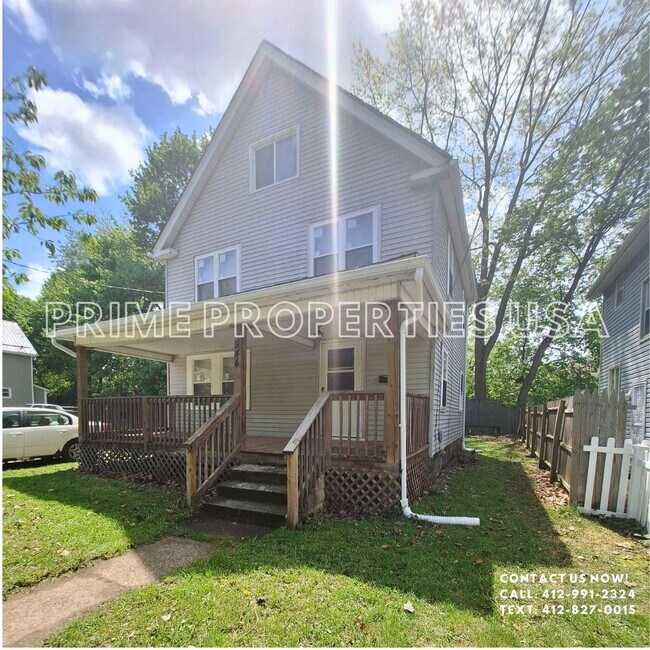 Building Photo - 944 Bloomfield Ave