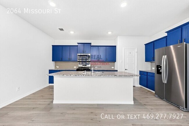 Building Photo - 2064 Missouri St