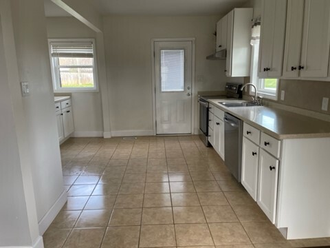 Building Photo - 2520 Brentwood Pl