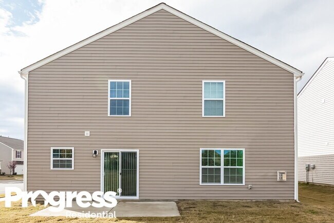 Building Photo - 3327 Runneymede Street SW