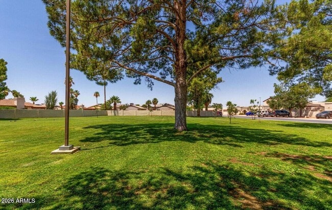 Building Photo - 4760 W Wahalla Ln
