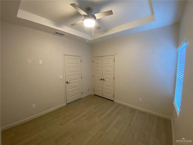 Building Photo - 3417 Duke Ave