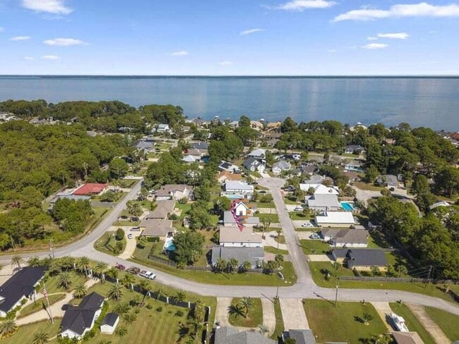 Building Photo - 27 Hidden Harbor Ln