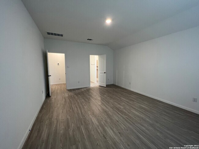 Building Photo - 446 Fairy Duster Dr