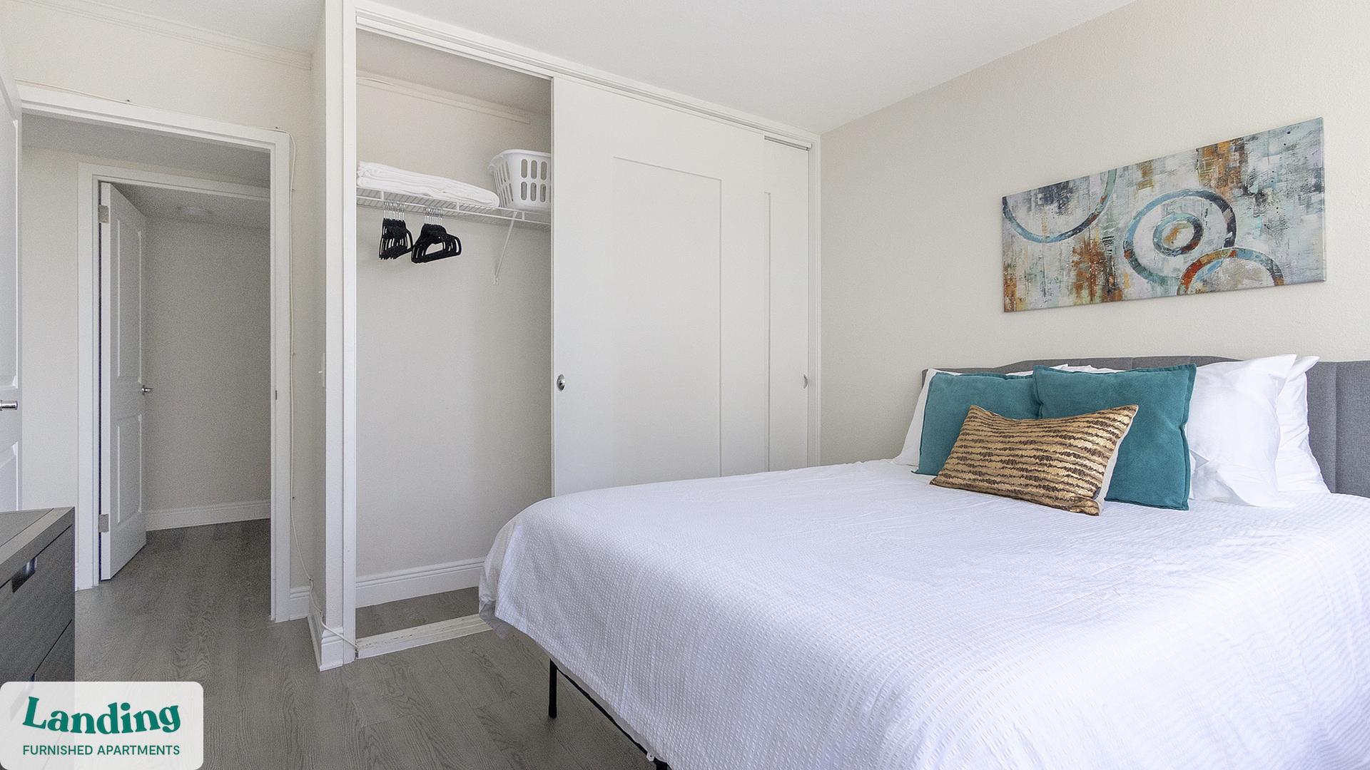 Building Photo - 305 Dr. M.L.K. Jr St S