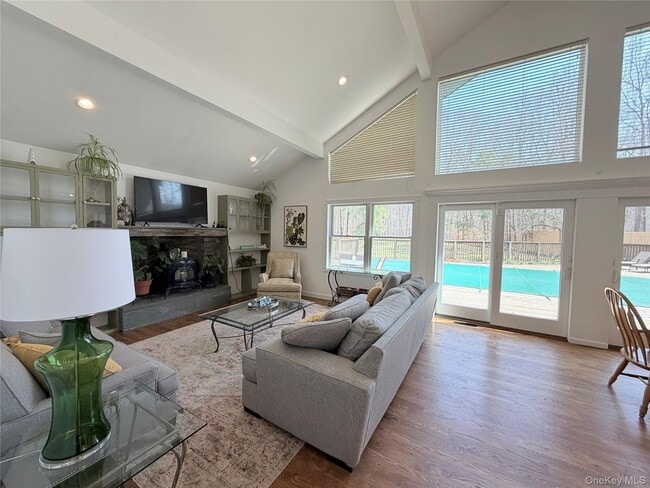 Building Photo - 11 Michigan St