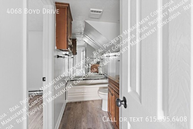 Building Photo - 4068 Boyd Dr