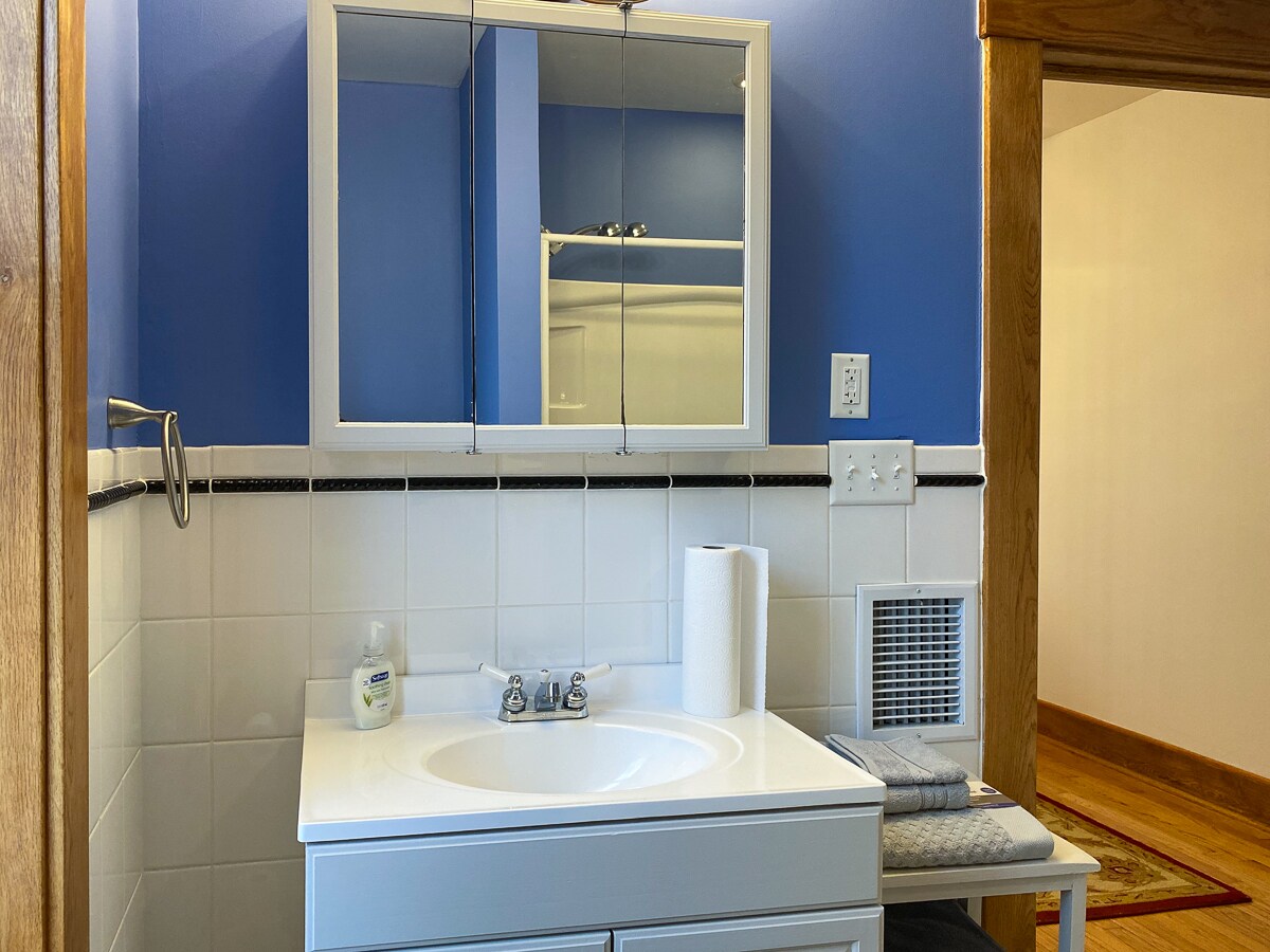 Building Photo - 511 Orange St