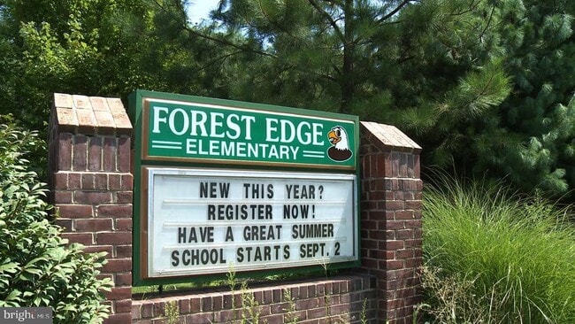 Building Photo - 1501 Chatham Colony Ct