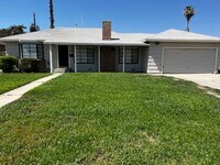 Building Photo - 4414 Fishering Dr