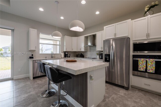 Building Photo - 13939 Prickly Cone Cv