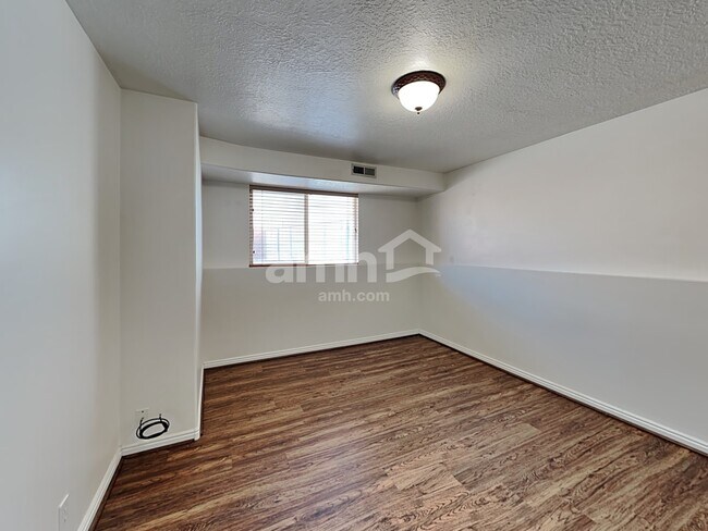 Building Photo - 4716 S 3950 W