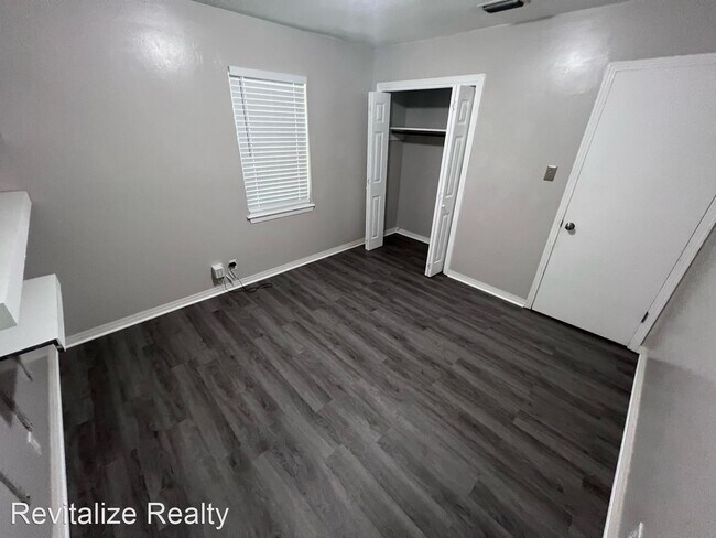 Building Photo - 4 br, 2.5 bath House - 4317 Packingham Dr,