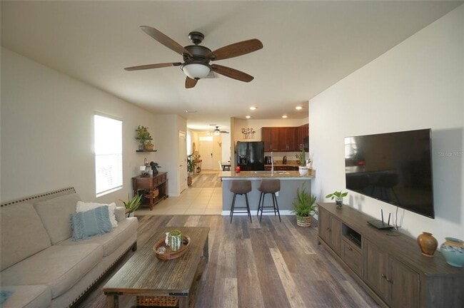 Building Photo - 11124 Leland Groves Dr