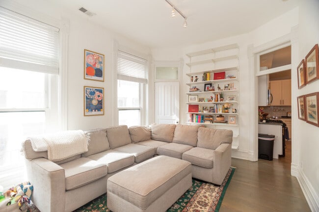 Building Photo - 801 N Wabash Ave