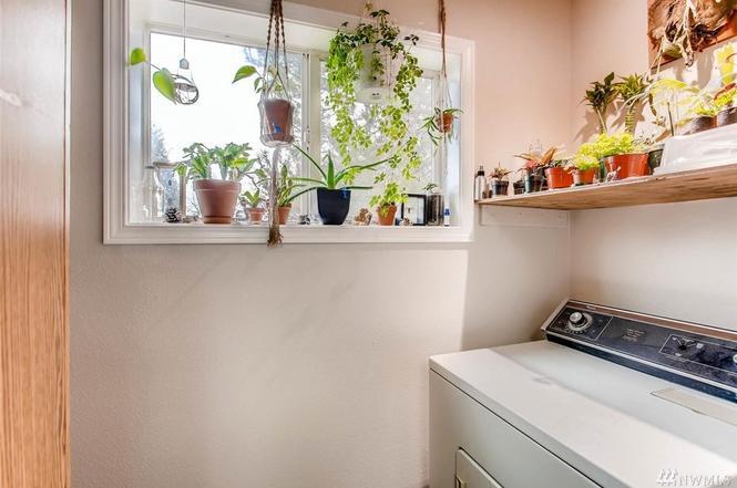 Building Photo - 8430 Delridge Way SW