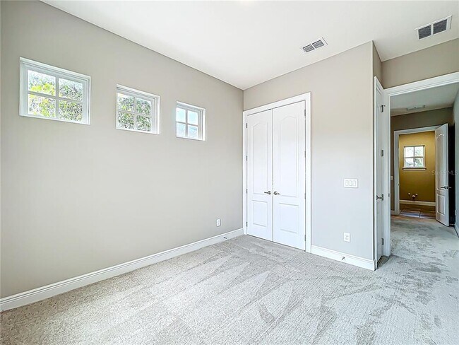 Building Photo - 9421 Dugard Ct