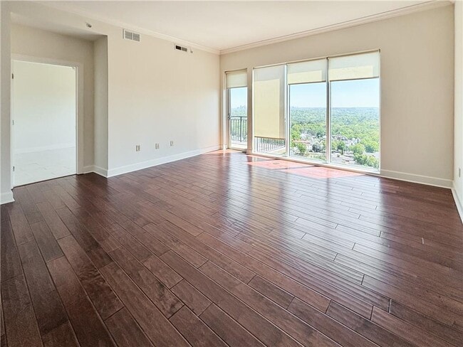 Building Photo - 2950 Mt Wilkinson Pkwy SE