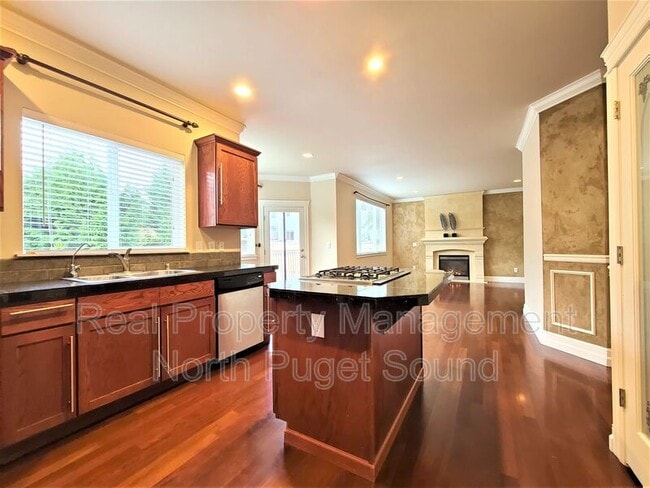 Building Photo - 19630 9th Pl W