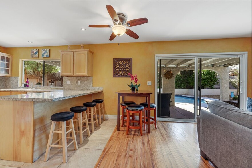 Building Photo - 3225 Mountain Spring Rd