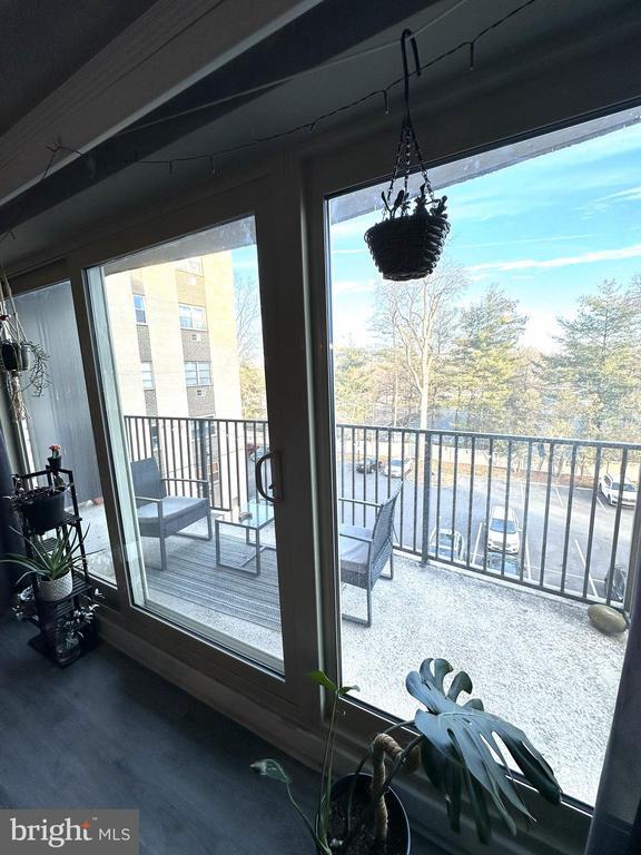 Building Photo - 410 Chestnut St