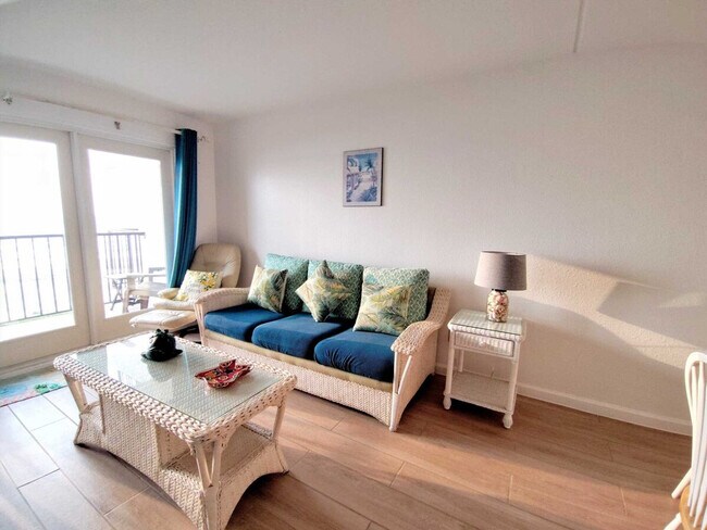 Building Photo - 5516 Gulf Blvd