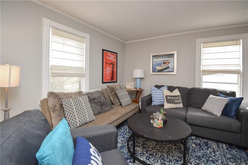 Building Photo - 16 Vaughan Ave