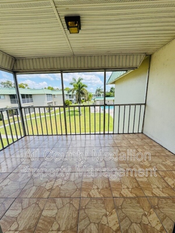 Building Photo - 6731 Winkler Rd