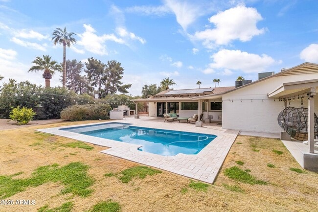 Building Photo - 13859 N 45th St