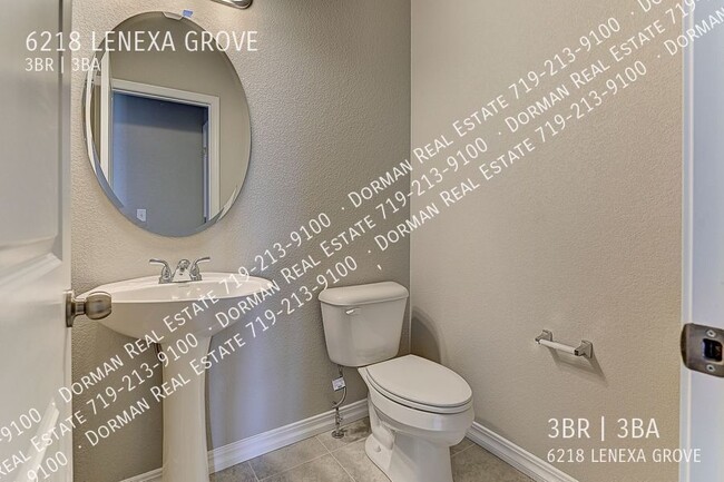 Building Photo - $500 OFF the first month of rent! Brand ne...