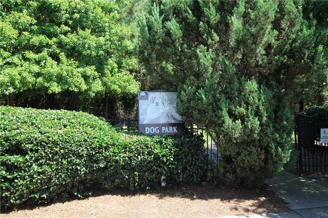 Building Photo - 13294 Kemper Rd