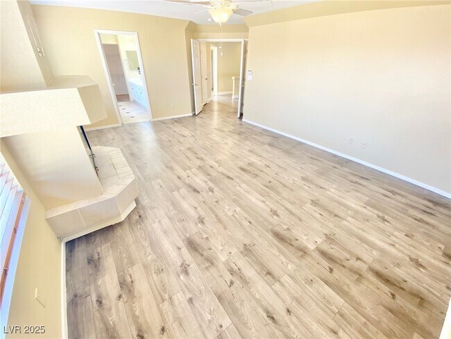 Building Photo - 8482 Canvas Vest Ct