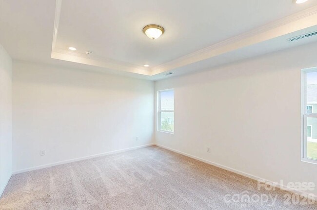 Building Photo - 2752 Yeager Dr NW