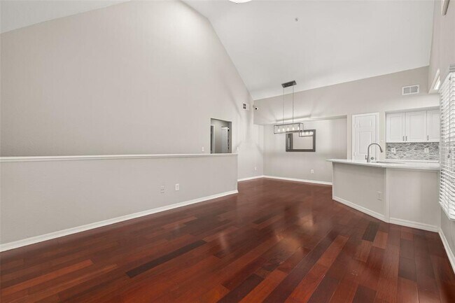 Building Photo - 6324 Raleigh St