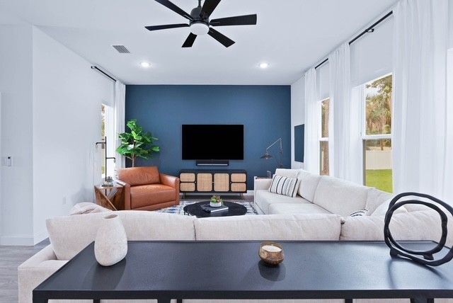 Building Photo - 5631 Heckscher Dr